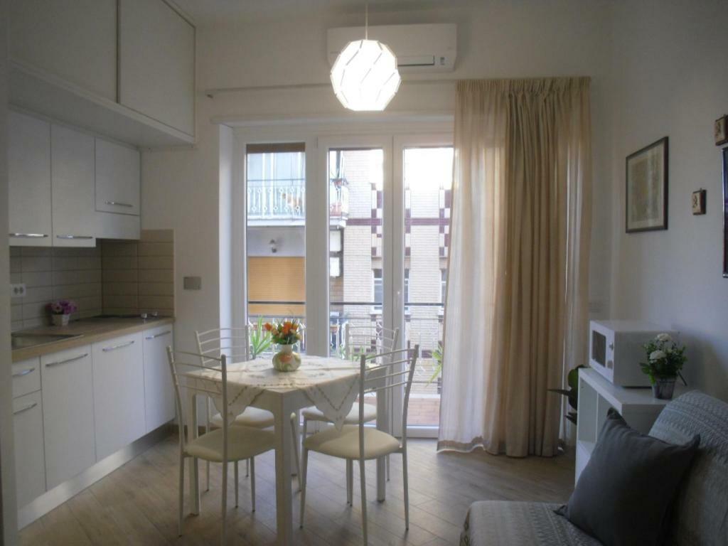 Lovely Little Apartment In Via Aurelia Rome Luaran gambar