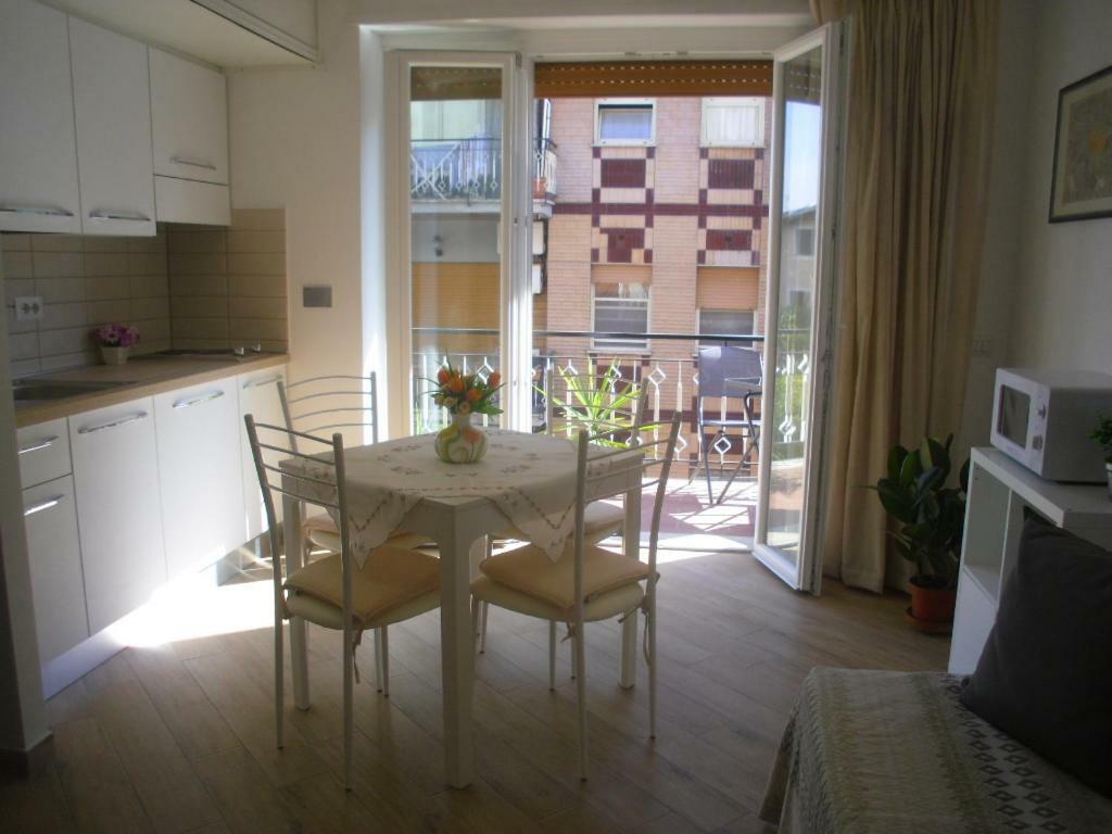 Lovely Little Apartment In Via Aurelia Rome Luaran gambar